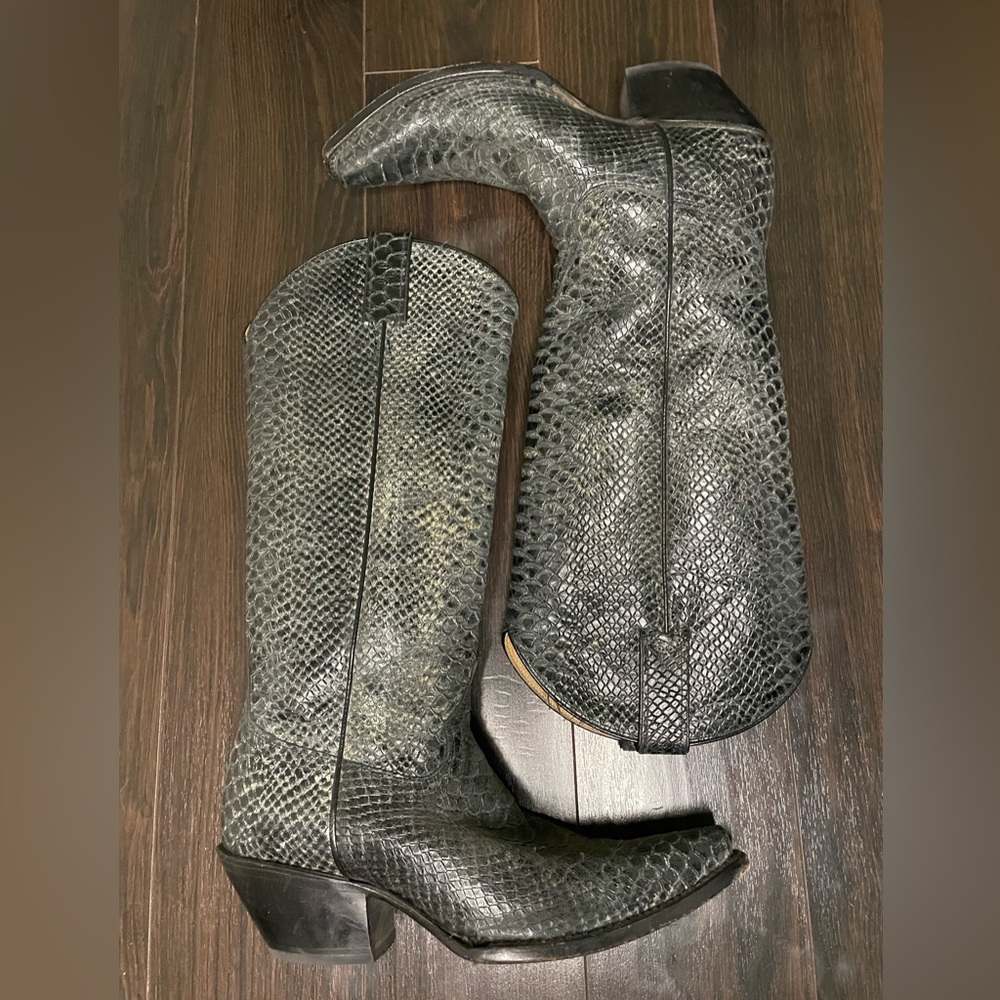 Idyllwind leather upper & outsole boot 8 Black snakeskin